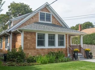 Henry St, Southampton, NY 11968