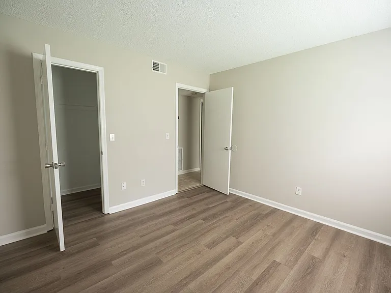 5639 Hornaday Rd #B — Photo 12