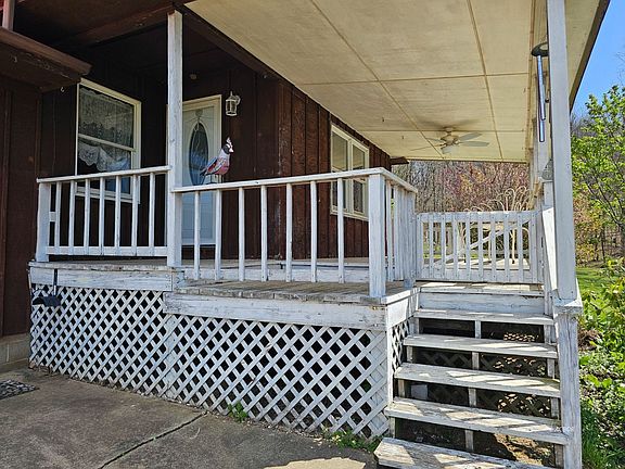 2nd image of 2986 Summitt Rd