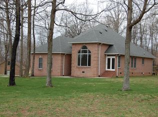 1009 Carla Dr, Springfield, TN 37172