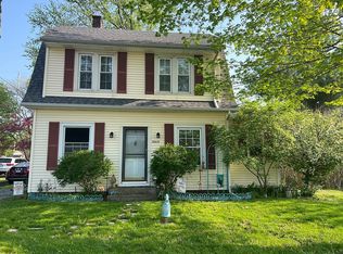 26419 Edison Rd, South Bend, IN 46628