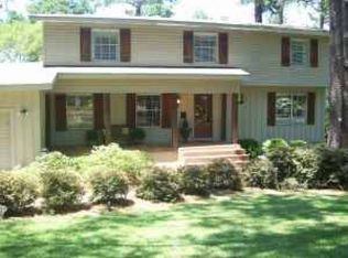 1774 Hillview Dr, Jackson, MS 39211