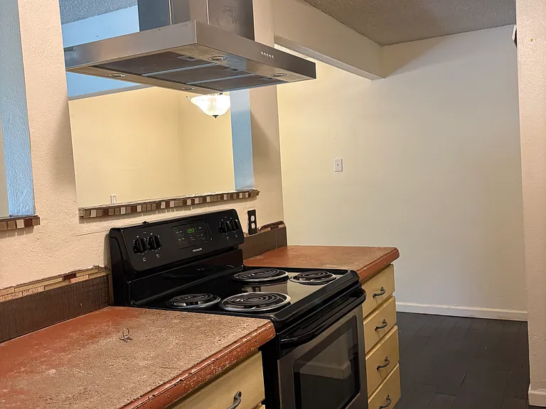 4537 S Lowell Blvd #A — Photo 12