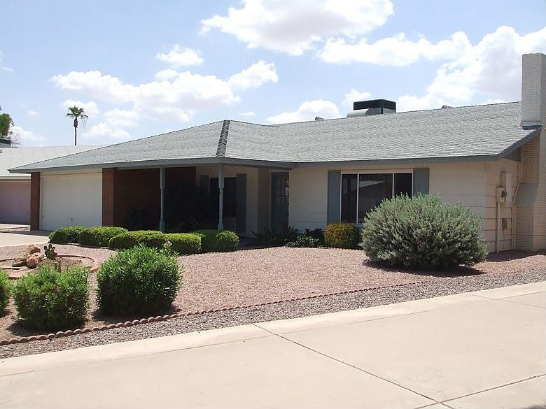 Very quiet 55+ Community