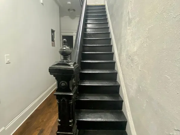 1179 Jefferson Avenue image 8 of 46