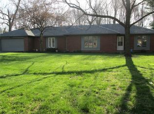 8427 Spring Mill Rd, Indianapolis, IN 46260
