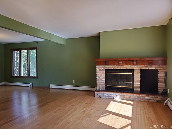 3rd image of 808 E 7th Ave