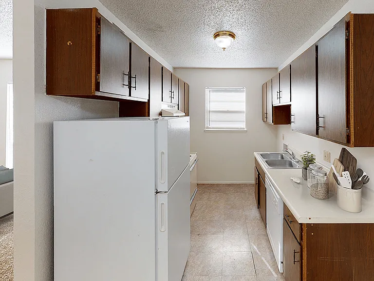 Fully-Equipped Kitchen