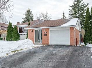 947 Southlawn Dr, Peterborough, ON K9J1E9