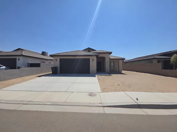 4675 E Ortega St, San Luis, AZ 85336