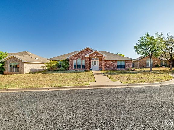 2nd image of 3606 Lantana Ct