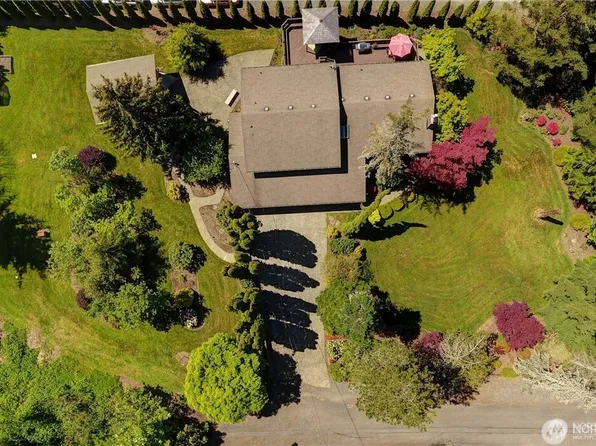 8 143rd Street SW, Lynnwood, WA 98087