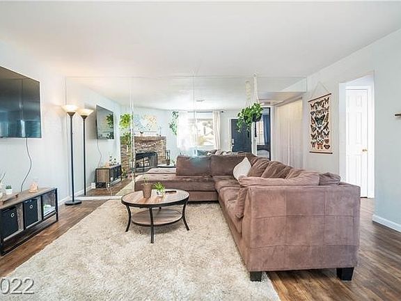 3rd image of 7944 Diamond Rock Way Unit 202