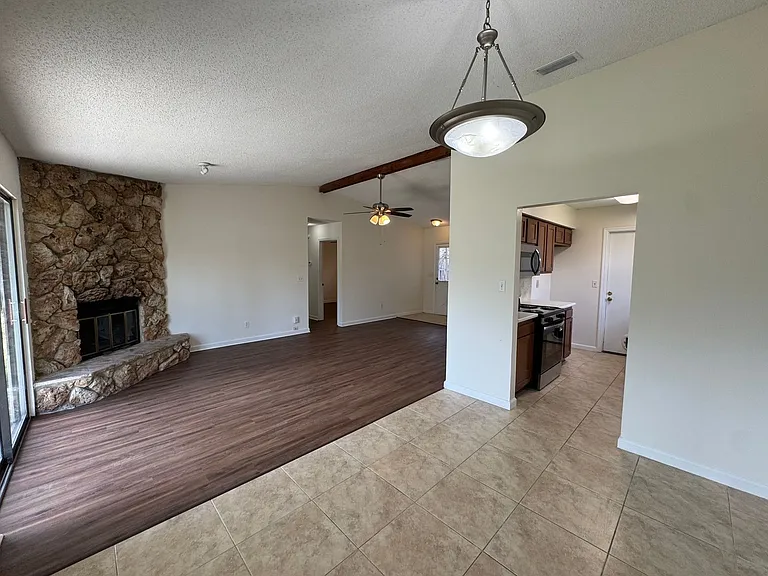 10272 Arrowhead Dr — Photo 9