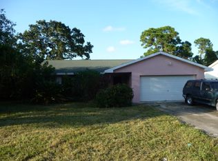 2850 1st St SW, Vero Beach, FL 32968