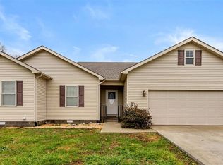 270 Tommy Barnett Rd, Auburn, KY 42206