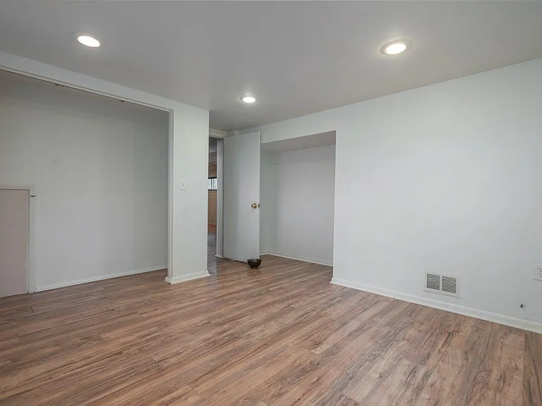 859 Lake Shore Dr — Photo 17