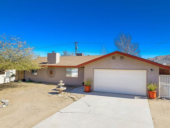 2nd image of 7439 Hermosa Ave