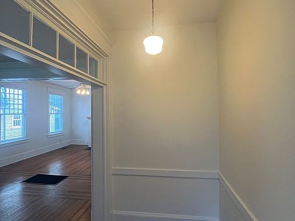 5th image of 1808 Bayard Pl