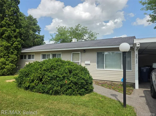 3613 Briarwood Dr, Flint, MI 48507