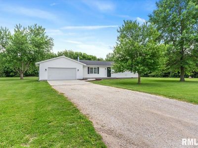 5660 Wesley Chapel Rd, Chatham, IL, 62629