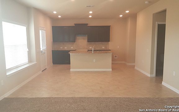 2nd image of 730 Pelican Bch