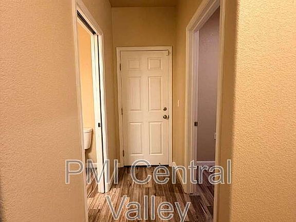 4th image of 584 Granada Ct