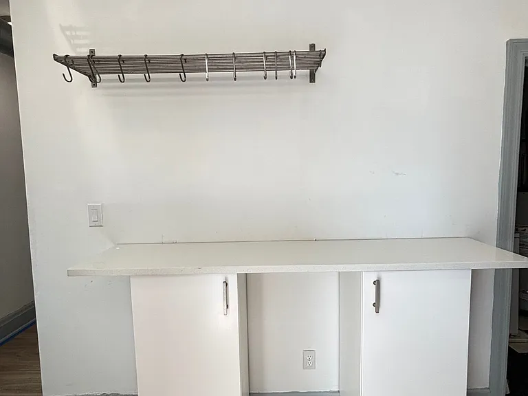 3700 Penn Ave #2 — Photo 10