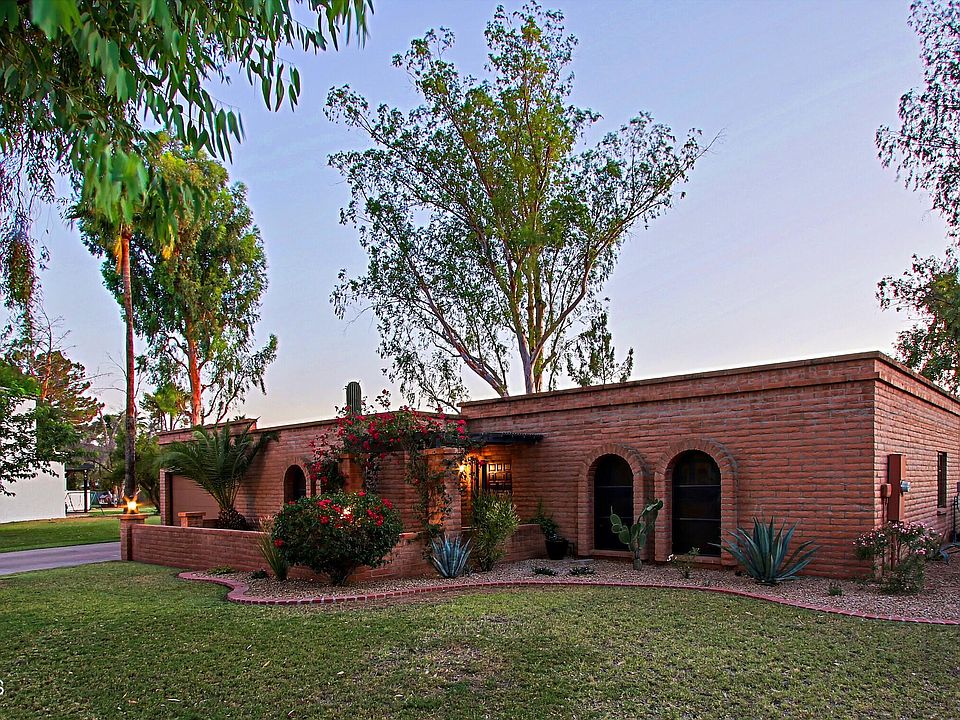 1st image of 654 W PORT AU PRINCE Lane