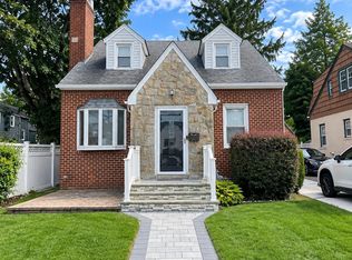 800 Wesley Street, North Baldwin, NY 11510
