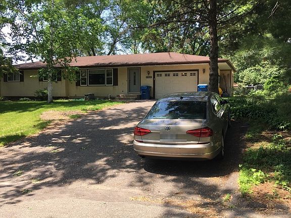 3rd image of 2783 2nd St N