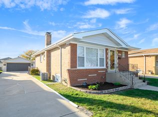 8022 Austin Ave, Oak Lawn, IL