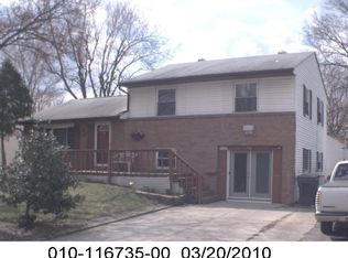 1433 Country Club Rd, Columbus, OH 43227