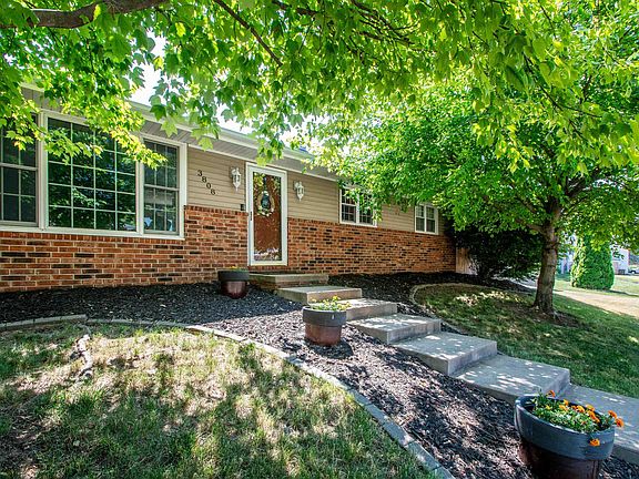 5th image of 3808 N Melcosta Dr