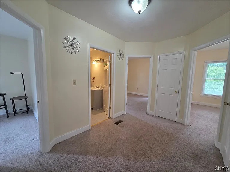 517 Garfield Ave — Photo 11
