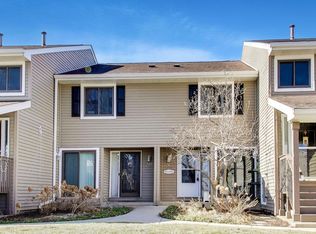 181 W Fabish Dr, Buffalo Grove, IL 60089