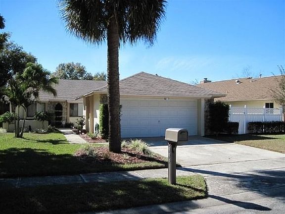 5th image of 666 Stanhope Dr