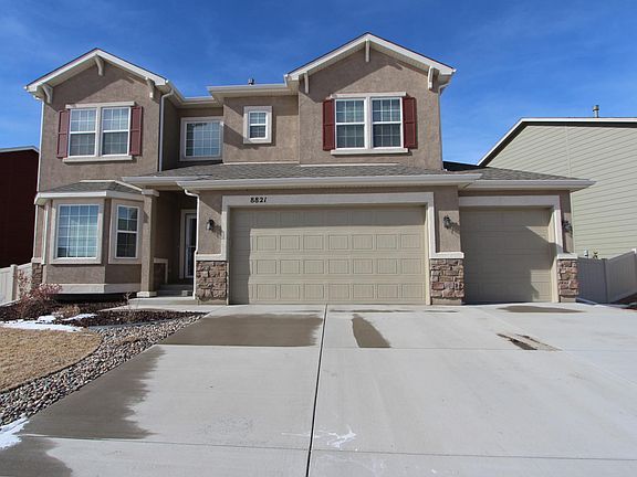 Move in ready! Perfect for your family!