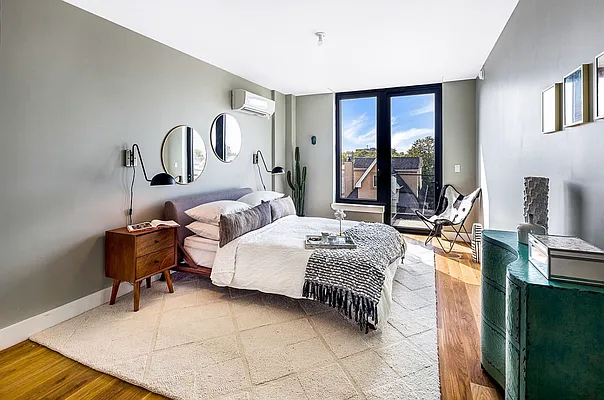 Rented by Carnegie Management Inc | media 30