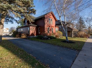 541 Merrick St, Clayton, NY 13624