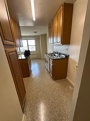 Kitchen, photo 1