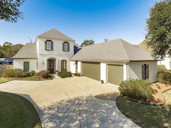 9242 Homestead Dr, Baton Rouge, LA 70817