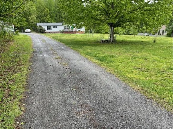 786 Joe Cobb Rd, Ruffin, NC 27326