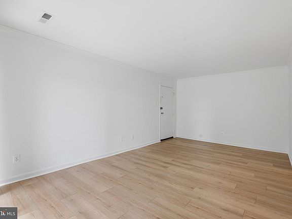 5th image of 3310 Woodburn Village Dr APT 14