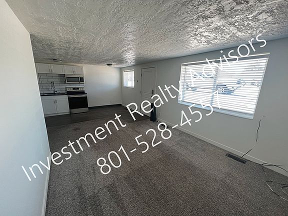 3rd image of 4658 S Hanauer St #3