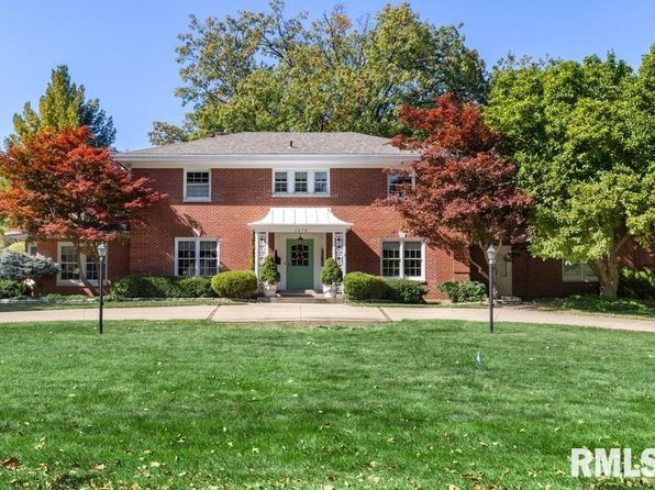 1570 N Academy St, Galesburg, IL 61401