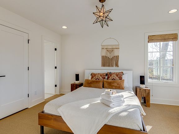 4th image of 519 Chesterfield Ave