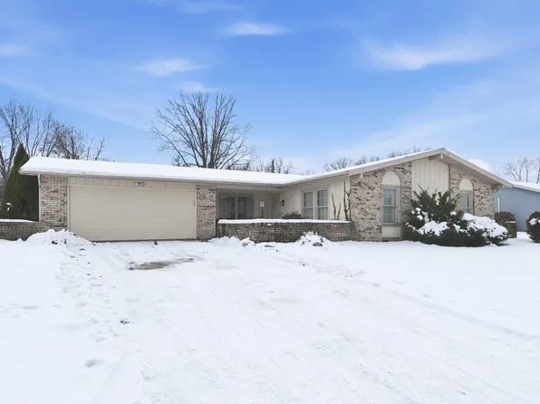 1419 Shoreview Dr, Fort Wayne, IN 46819