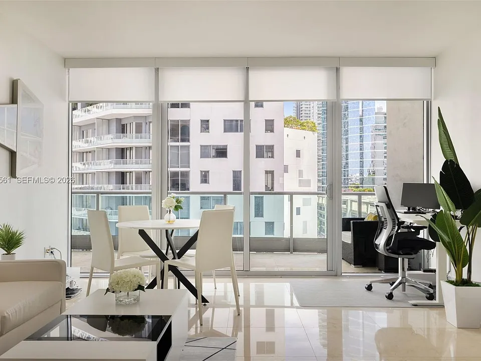 1331 Brickell Bay Dr #904