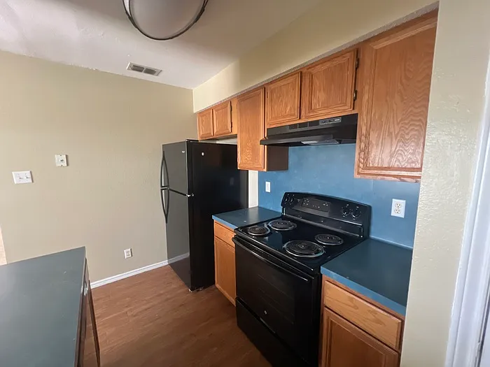 3936 Bourbon St #3 — Photo 4